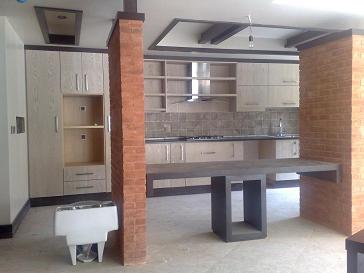 کابینت mdf آذین سقف  دکوراسیون  سپاهان سقف چیدمان گستر